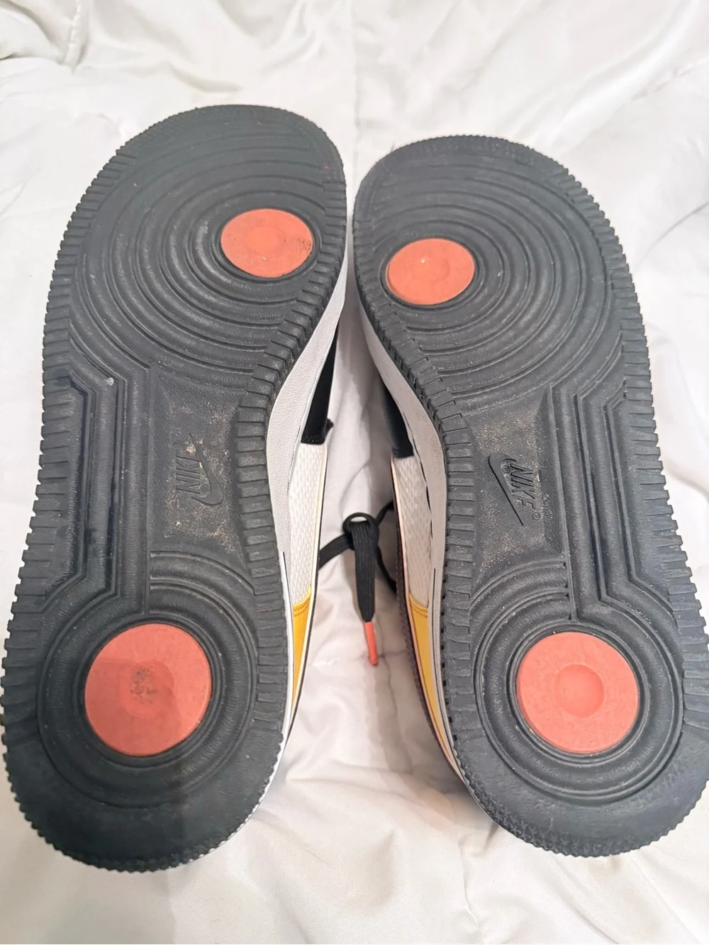 Men's 10.5 Nike Air Force 1 Low 'Sunburst'